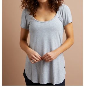 SAVVI SUNSET TEE, NWOT, Color is Gray, size Medium.